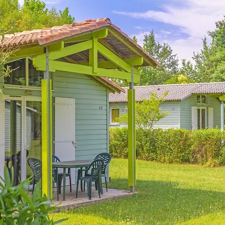 By The River In Nouvelle-aquitaine Castelmoron-sur-Lot