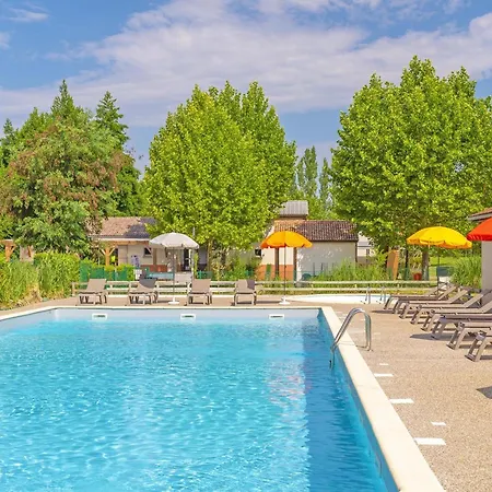 By The River In Nouvelle-aquitaine Holiday home *