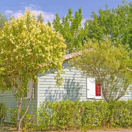 By The River In Nouvelle-aquitaine Holiday home *